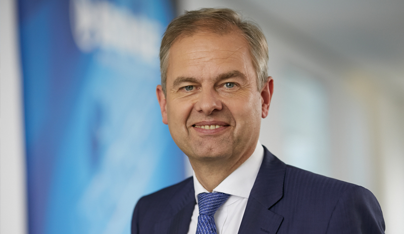 Premio al director general de BOGE Wolf D. Meier-Scheuven Premio al director general de BOGE Wolf D. Meier-Scheuven